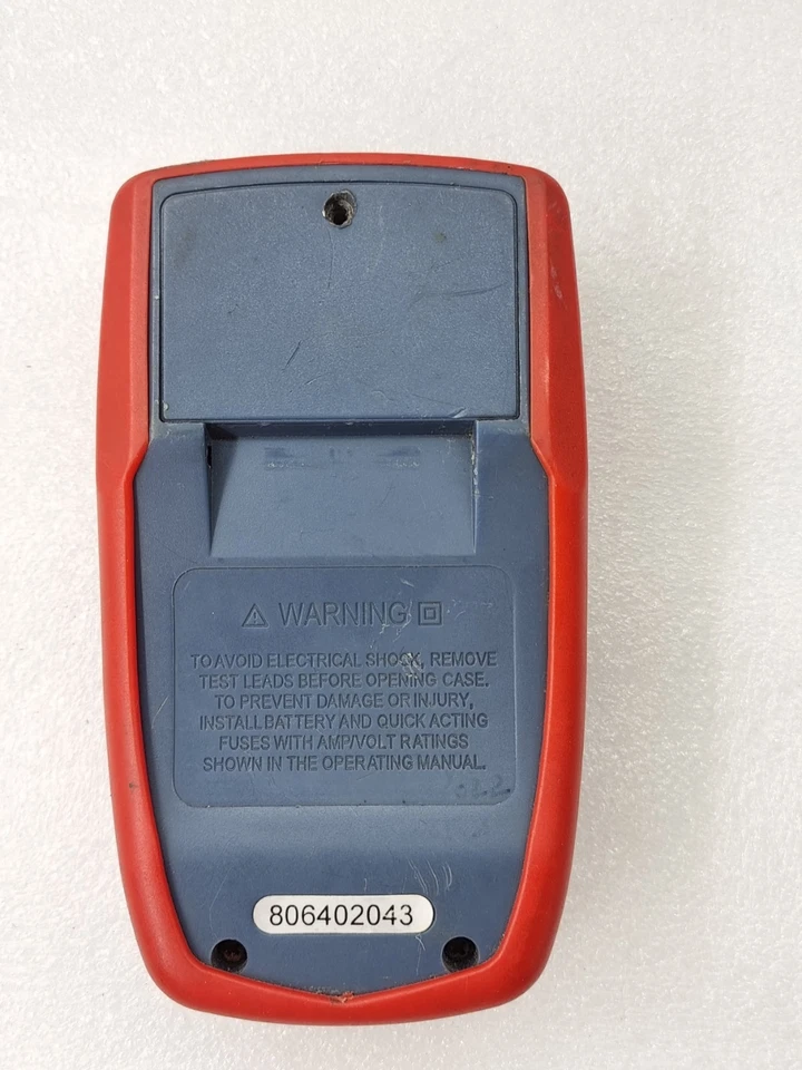 DT33B DIGITAL MULTIMETER AC/DC VOLTAGE CURRENT OHM TESTER